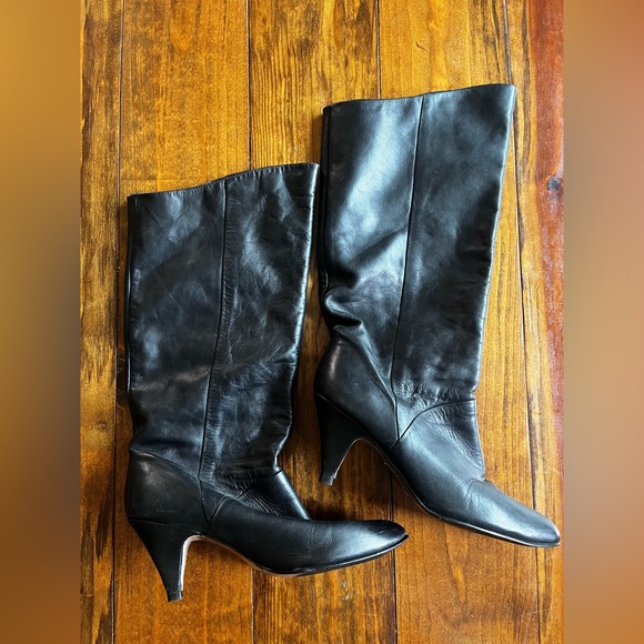 Black Leather Knee-High Slouchy Boots